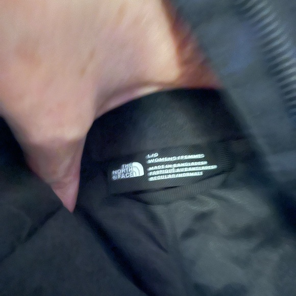 The North face Women's Black Ski Bib - Picture 5 of 6